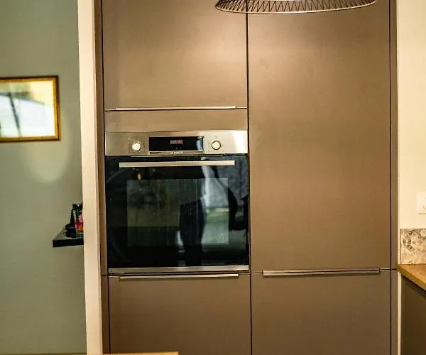 In Διαμέρισμα